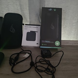 ASUS ROG Xbox Ally X 2025 1TB + Case + 65W