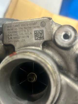 Turbo Audi A3 03C145701N Gasolina