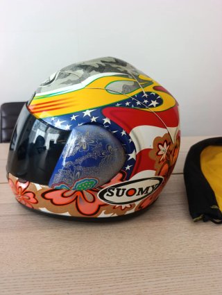 Casco  SUOMY Hawaiian Flowers Piloto Ben Bostrom
