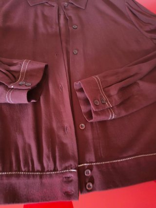 Camisa/Chaqueta Pull&Bear granate Talla M