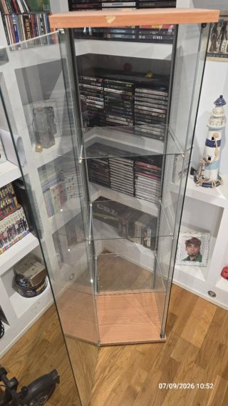 Vitrina Cristal y Madera Ikea