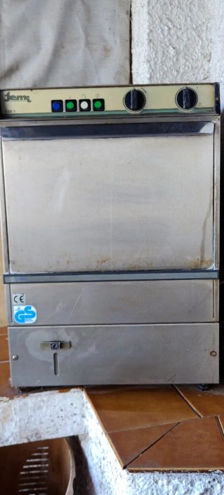 Fregaplatos industrial Gemi GS8/2