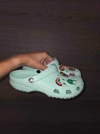 Crocs verde Menta Talla 38-39 ( 24cm) Nuevos