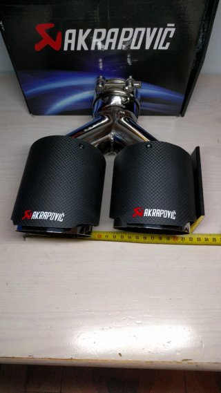 Colas de escape dobles Akrapovic