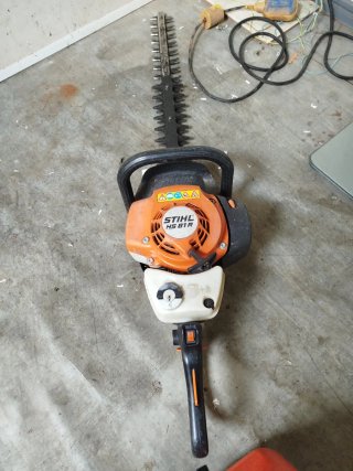 Stihl HS 81 R - Cortasetos de gasolina