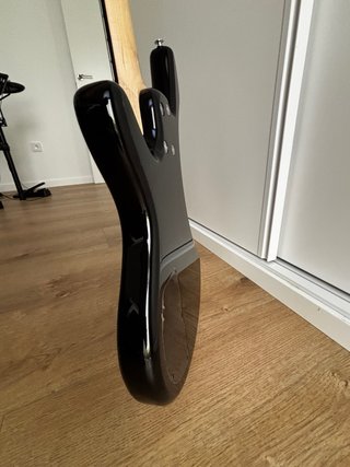 Bajo Eléctrico Ibanez GSR180-BK 4 Cuerdas