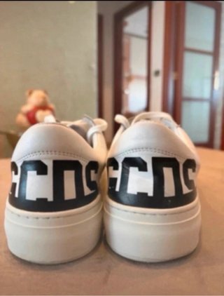 Scarpe GCDS bianche e nere
