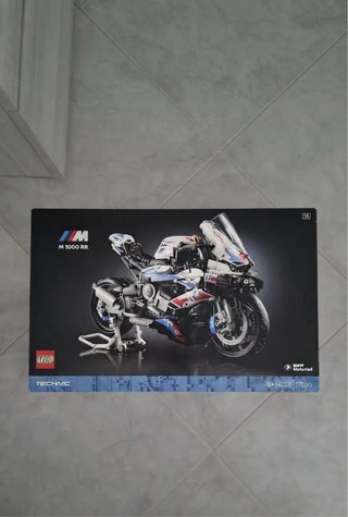 LEGO Technic BMW M 1000 RR 42130 Nuovo