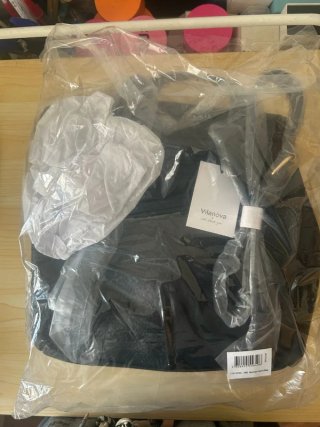 Mochila efecto piel negra