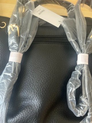 Mochila efecto piel negra