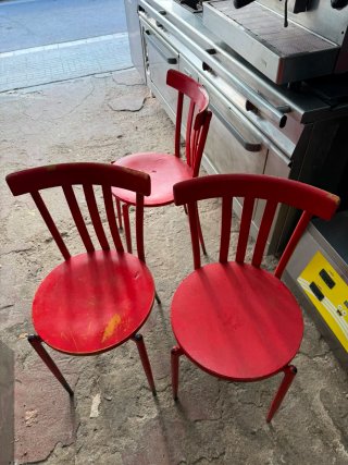 Juego de 3 Sillas Rojas