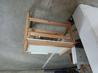Conjunto mesa y banco infantil madera