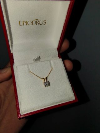 Colgante Oro 14K Diamante 0.74ct + Certificado