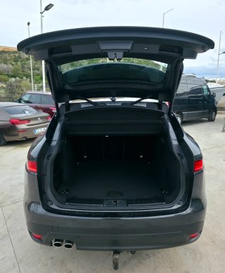 Jaguar F-Pace 2017
