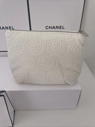 Pochette Chanel Beautè Velluto Bianco