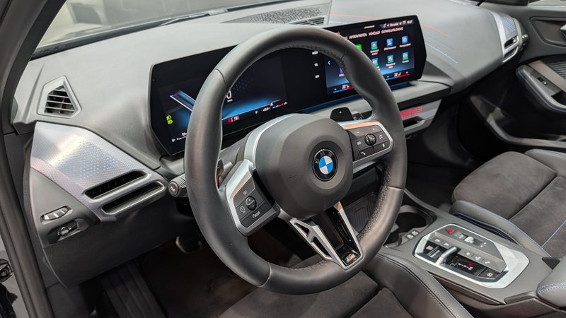 BMW Serie 1 118d (F70) 2025, foto 11