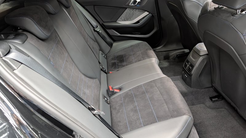 BMW Serie 1 118d (F70) 2025, foto 22