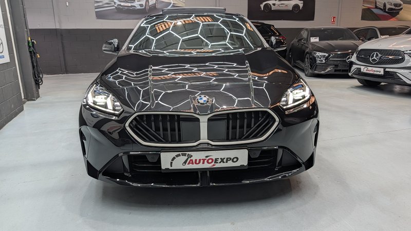 BMW Serie 1 118d (F70) 2025, foto 3