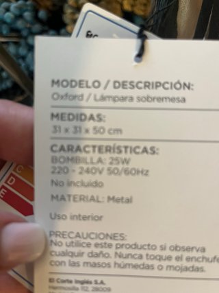 Lámpara de escritorio metálica plateada