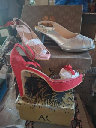 Zapato Talla 42 Dorados y Rosas