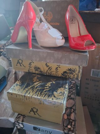 Zapato Talla 42 Dorados y Rosas