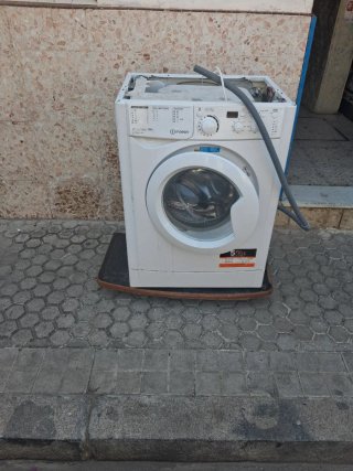 Lavadora Indesit 6kg 1000rpm
