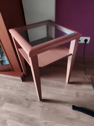 Mesa auxiliar madera y cristal