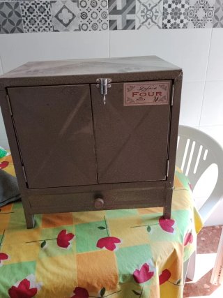 Horno de pan Zafara Four, de butano