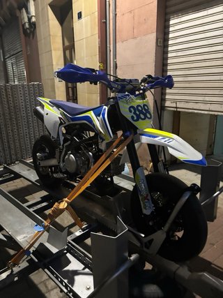 Maxxon Racing 190cc Supermotard