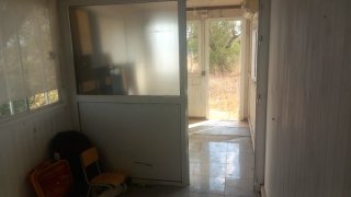 Caseta prefabricada reforzada