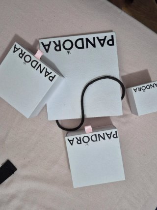 Cajas y bolsa Pandora originales