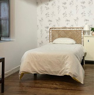 Cama 90x190 con somier, patas y colchón