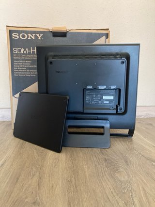 Monitor de ordenador Sony SDM-HS95P/R 19 LCD
