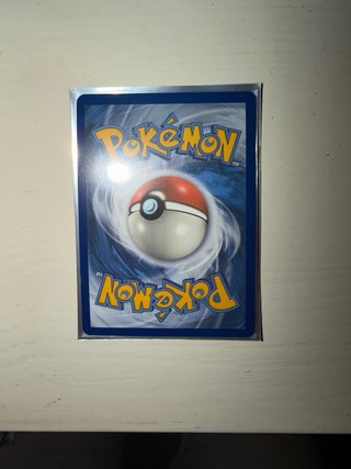 Pikachu Secret Rare (Sol y Luna)