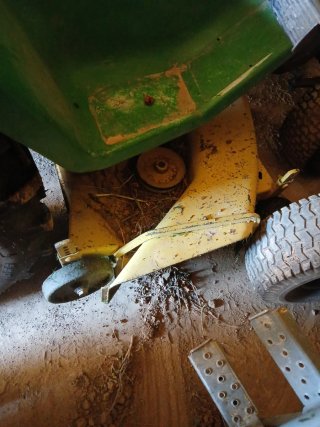 Tractor Cortacésped John Deere 332