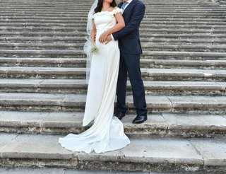 Vestido de novia con velo