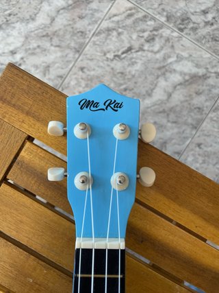 Ukelele azul