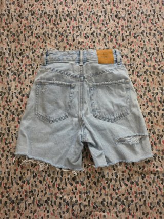 Pantalón corto vaquero Stradivarius