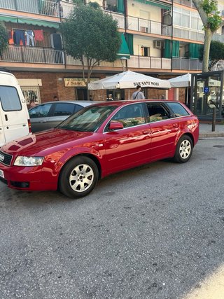 Audi A4 avant 2004.