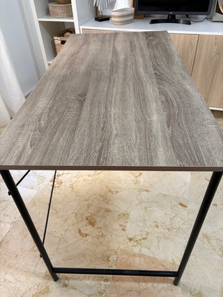 Mesa escritorio roble claro y negro