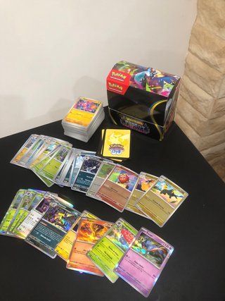 Lote cartas pokemon  Fuegos Fantasmales español