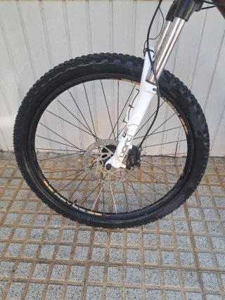 Bicicleta de montaña Mondraker
