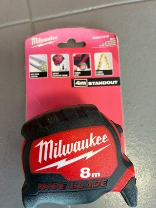 Flexómetro Milwaukee Wide Blade 8m