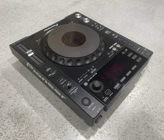 Pioneer CDJ-850