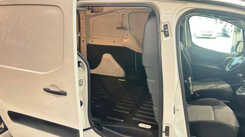 Citroën Berlingo 2017, foto 13