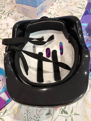 Pack Patines Frozen + Casco + Protecciones