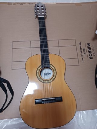 Guitarra Española Molina Diseñada en España