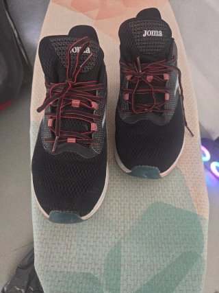 Zapatillas Joma Hombre Negras y Rojas