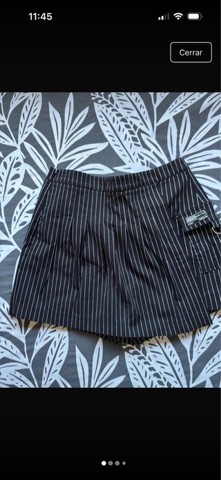 Falda pantalón rayas blancas y negras
