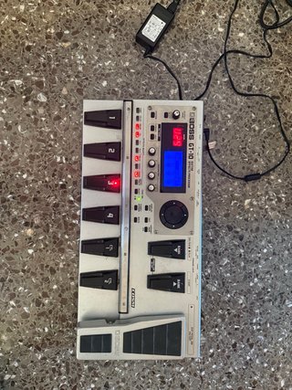 BOSS GT-10 Multiefectos Guitarra
